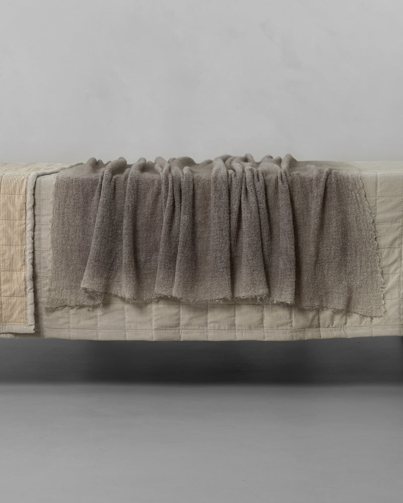 Maltinto Ted Throw